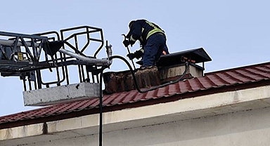 Çatıda çıkan yangın korkuttu