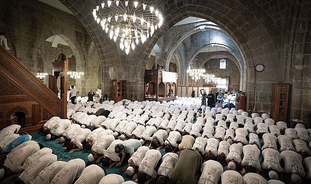 Cuma hutbesinde "Ramazan, Cami ve Hayat" anlatılacak