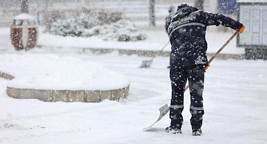 Erzurum'a kar geliyor!