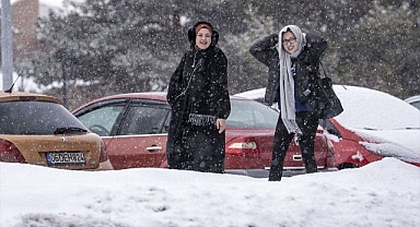 Erzurum’da kar esareti