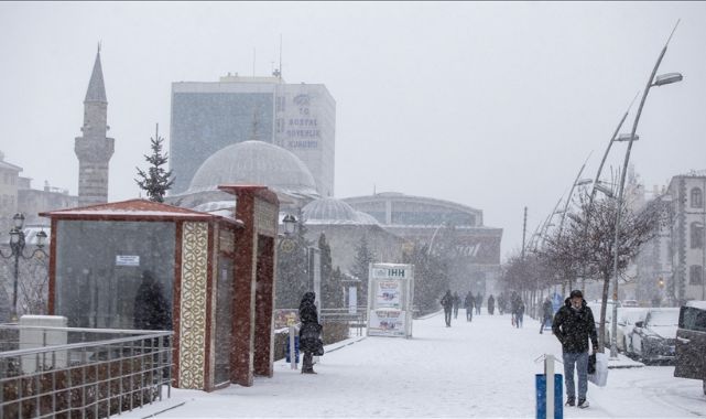 Erzurum'da kar tatili: 3 İlçede eğitime 1 gün ara