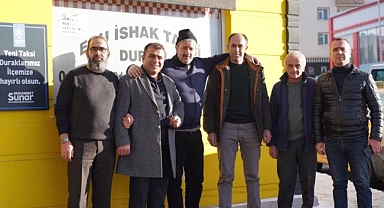 Palandöken'de taksi durakları sıcacık yuvaya dönüştü