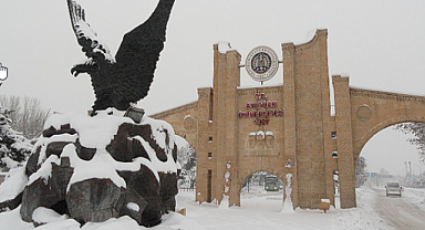 Erzurum'da üniversiteler de tatil edildi!