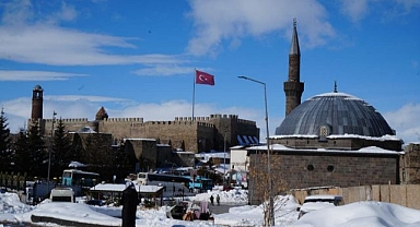 Erzurum için kuvvetli kar yağışı uyarısı!