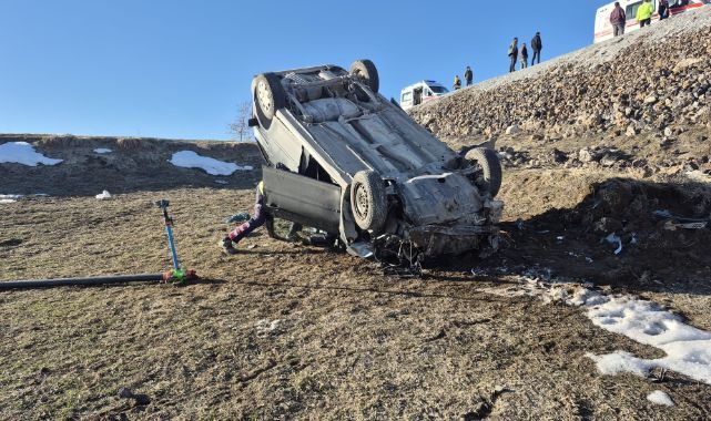 Kontrolden çıktı devrildi, yaralılar var