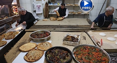 Fırıncıların yoğun ‘Ramazan' mesaisi   