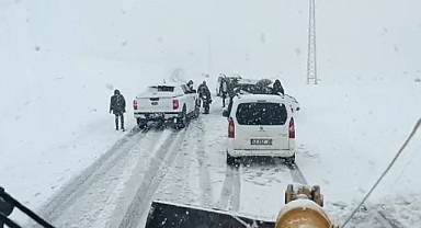 Fırtına nedeniyle mahsur kaldılar