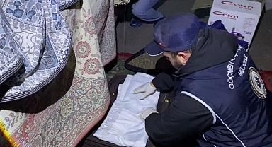 Göçmen kaçakçıları yakalandı