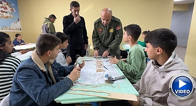 Gökyüzü meraklıları model uçakla buluştu 