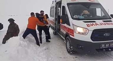 Hasta çocuklar için Mehmetçik seferber oldu