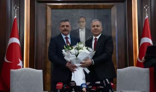 İçişleri Bakanlığı'nda devir teslim!