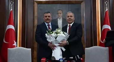 İçişleri Bakanlığı'nda devir teslim!