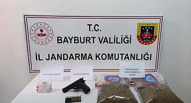 Jandarmadan uyuşturucu tacirlerine operasyon 