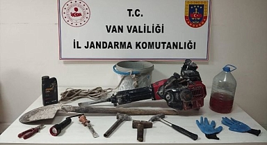 Kaçak kazı yaptıkları tespit edilen kişiler gözaltına alındı