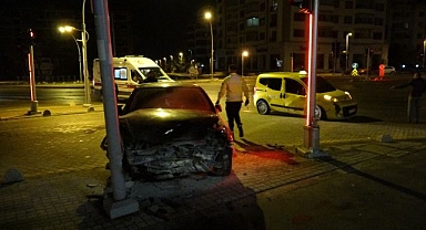 Kaldırıma çıkarak durabildi!