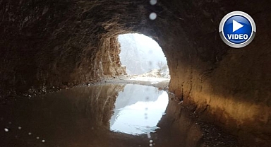 Kar suları tünelleri bastı! Kaya parçaları yürekleri ağza getirdi