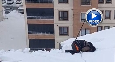 Kar üstünde de olsa ibadetini aksatmadı