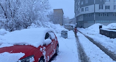 Kar yağışı etkisini sürdürüyor