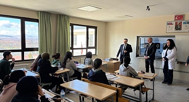 Kaymakam öğrencilerle bir araya geldi