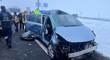 Kaza sonrası araçlar hurdaya döndü! 6 kişi yaralandı