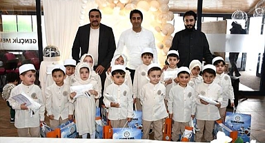 Kur'an-ı Kerim'e geçen öğrencilere belge verildi