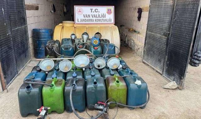 Litrelerce akaryakıt ele geçirildi!