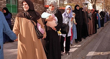 Memur-Sen'den 28 Şubat: Hafızalardan silinmeyen müdahale