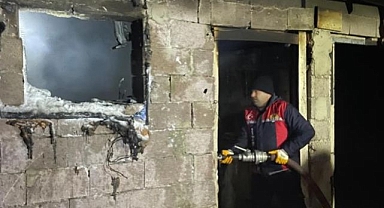 Odunlukta çıkan yangın korkuttu