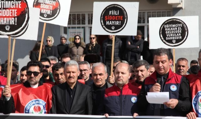 Okul müdürlerine yapılan saldırı protesto edildi