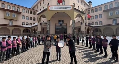 Okullarda Ramazan ilahileri yankılanıyor