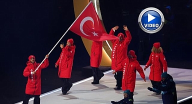 Olimpiyat sporcularının kıyafetleri eleştiri yağmuruna tutuldu