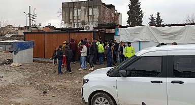 Paralarını alamayan işçiler eylem yaptı