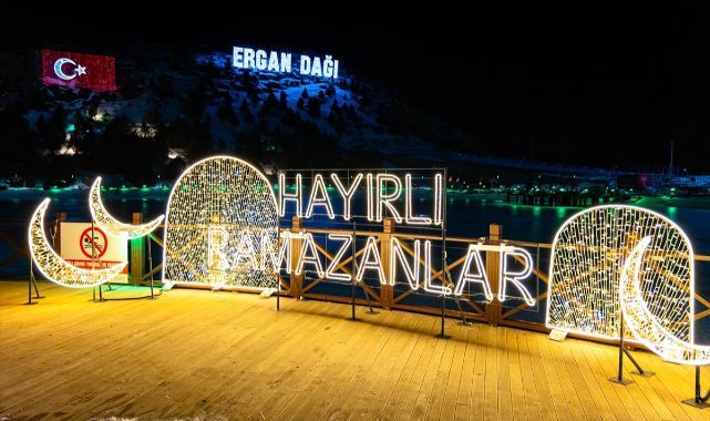 Ramazan ayına özel ışıklandırıldı