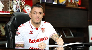 Rey Manaj yeniden Sivasspor’da