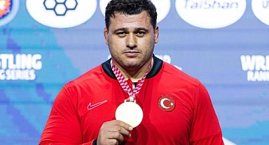 Rıza Kayaalp'ten Zagreb'de altın madalya   