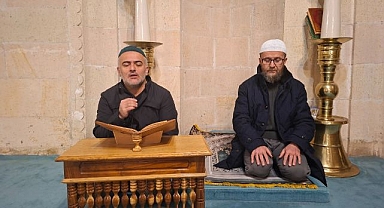 Şehitler için tarihi camilerde mevlit okundu