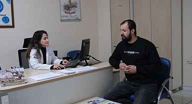 Sigarayı bırakmak isteyenlere yardım eli uzatıyorlar