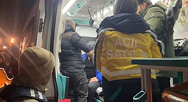 Üzerine çığ düşen personeller kurtarıldı