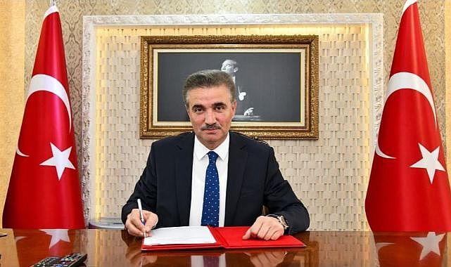 Vali Aydın Baruş kimdir?