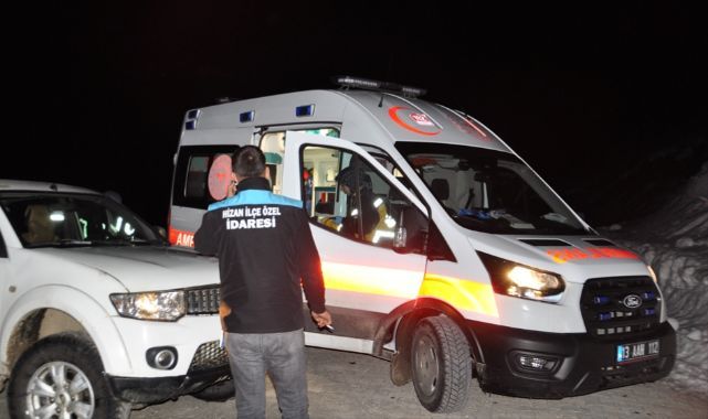 Yaşlı hasta için seferber oldular! 6 saatlik çalışma sonuç verdi