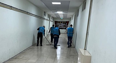 Yükümlüler tatilde 6 okulun onarımını yaptı