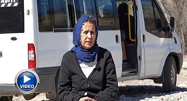 15 yıldır engelli öğrencileri taşıyor