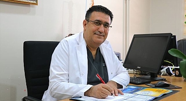 Acısını yüreğine gömdü! Depremzedelere şifa dağıtıyor