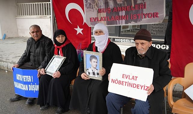 Ailelerin evlat nöbeti devam ediyor