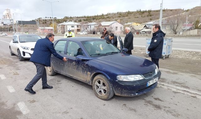 Aşkale’de bayramın manevi atmosferi yollara taşındı