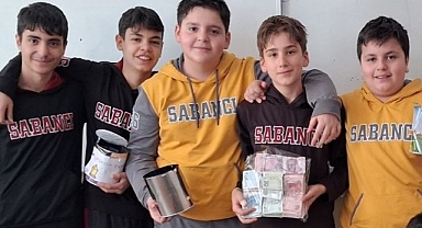 Askıya kalplerini bıraktılar