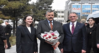  Bakan Çiftçi, bayramlaşma programına katıldı