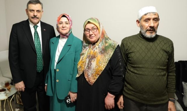 Bakan Çiftçi'den anlamlı ziyaret 