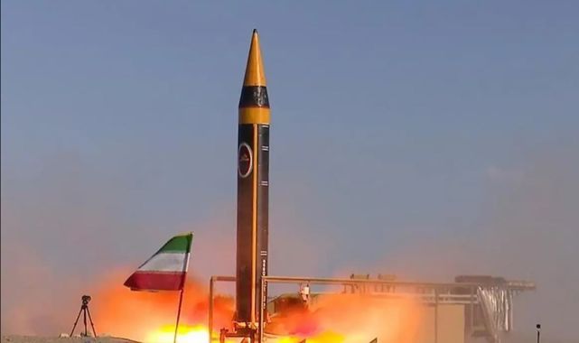 Balistik füze Türk hava sahasında düşürüldü