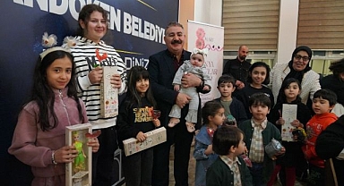 Başkan Sunar'dan kadın esnafa anlamlı iftar